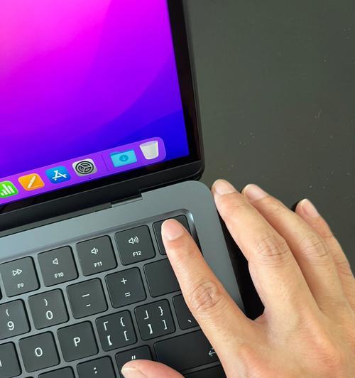 MacBookAir使用教程（从入门到精通，让你的MacBookAir发挥最大潜力）