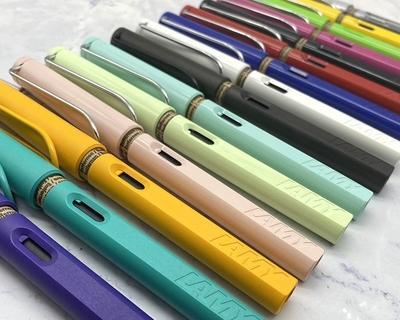 Lamy墨水的品质与使用体验（发掘Lamy墨水的卓越表现和卓越色彩）