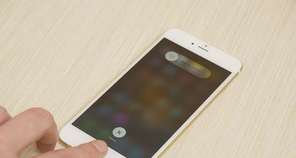 苹果iOS11（探索苹果iOS11带来的全新体验与功能，让你爱不释手）