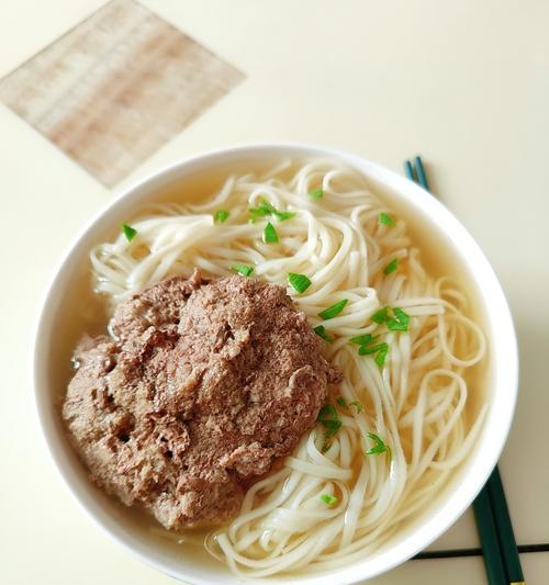 小红伞2014（回顾与展望，探索品牌的未来发展）
