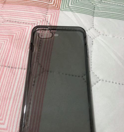 苹果8与苹果7对比（性能、设计、功能全面对比，为您解析最佳选择）