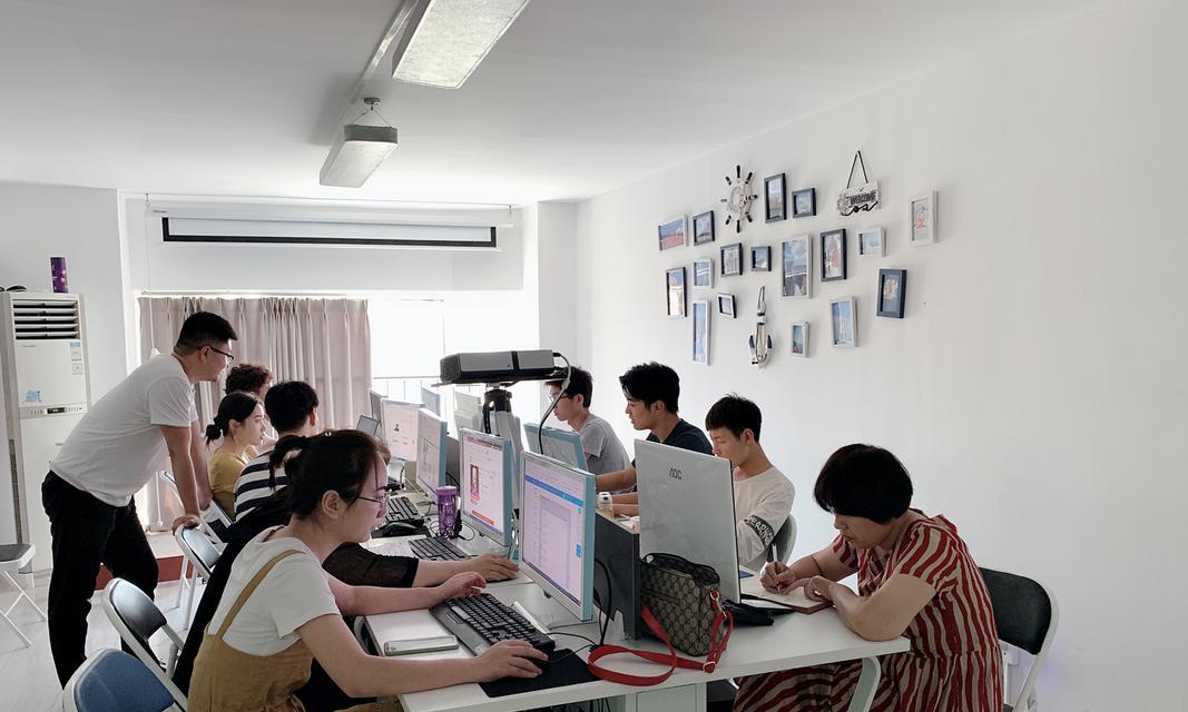 郑州学电脑教程培训学校——掌握IT技能的最佳选择（助力求职者实现技术突破，打造职业未来的明星）